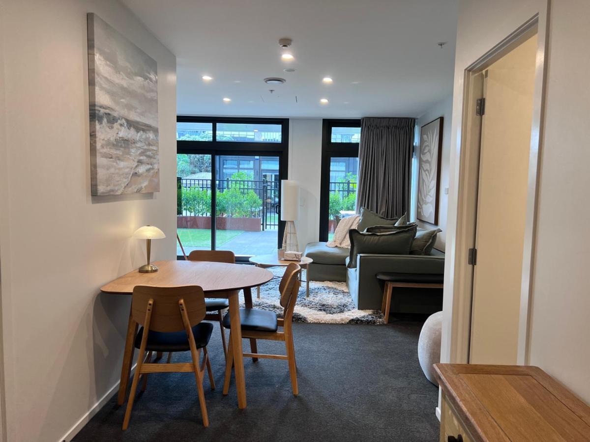 3 Bedroom Apartment In Newmarket Auckland Exterior photo